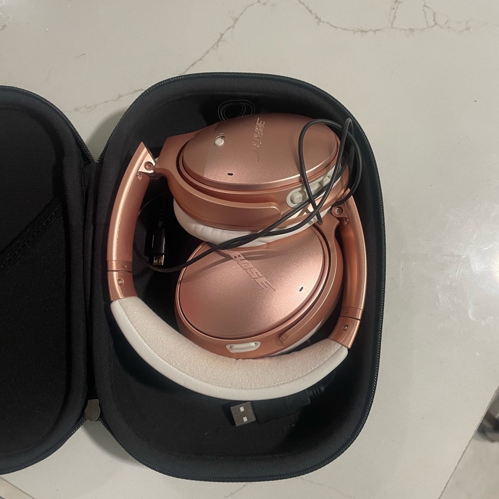 Bose On-Ear Headphones - Rose Gold and White
